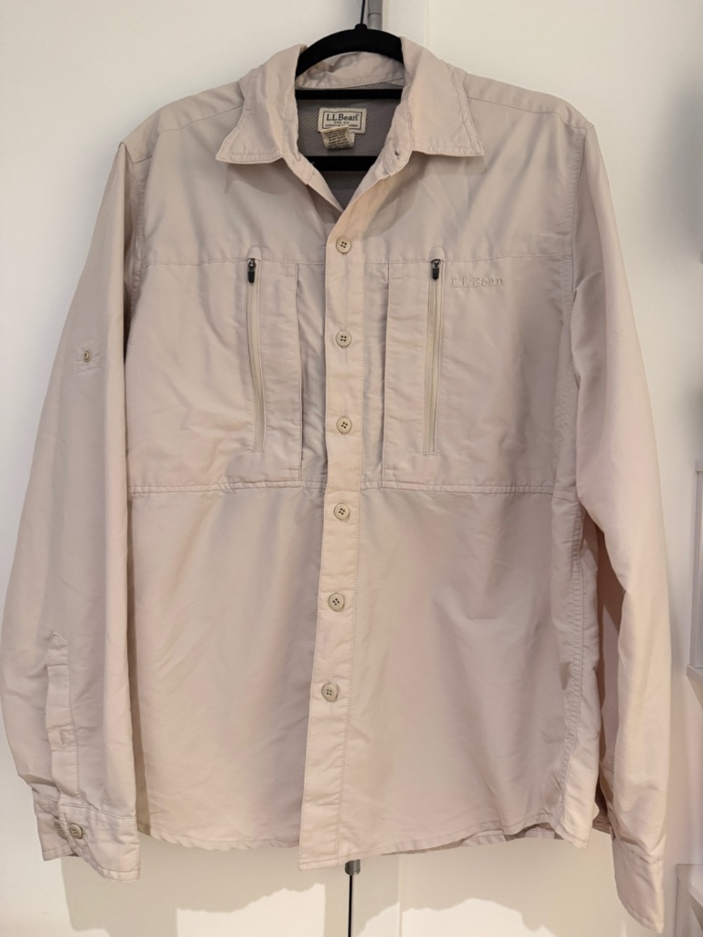 Men’s LL Bean Tropicwear Sun Blocking Button Down Shirt, Medium, Beige